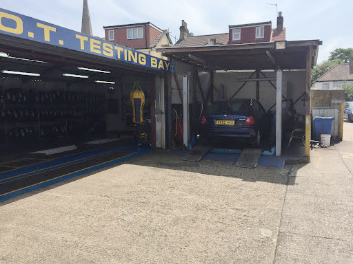 MOT testing at Autotyres in Croydon