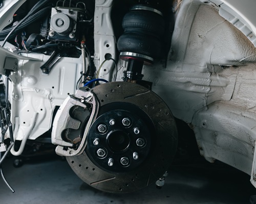 Vehicle suspension checks and repair available at Autotyres in Croydon